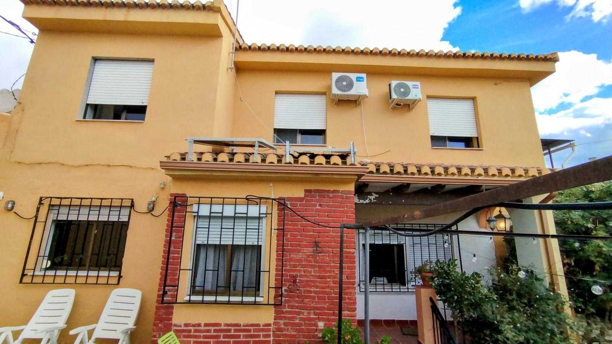 Casa Con Piscina Y Barbacoa A 3 Kilometros De La Alhambra Casa de Férias
